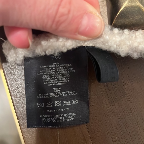 Burberry leather studded gloves Sz 71/2 - Picture 5 of 6